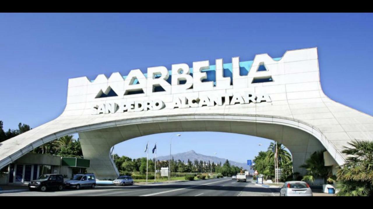 Mi Capricho 170 Beachfront Apartment Sitio de Calahonda Екстериор снимка