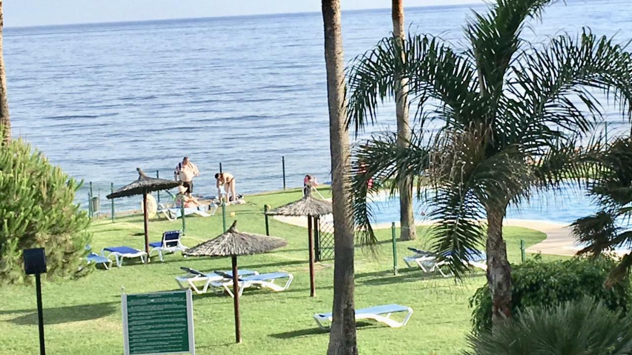 Mi Capricho 170 Beachfront Apartment Sitio de Calahonda Екстериор снимка